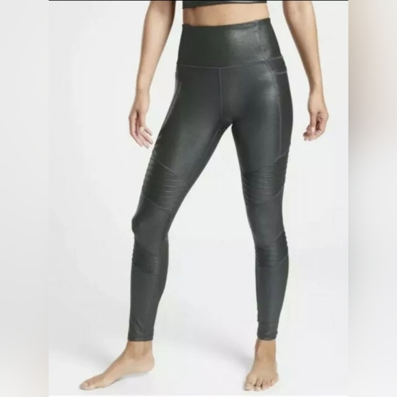 Athleta Inclination Moto Shimmer Tight Womens in Powervita Black Size Medium - Picture 1 of 11